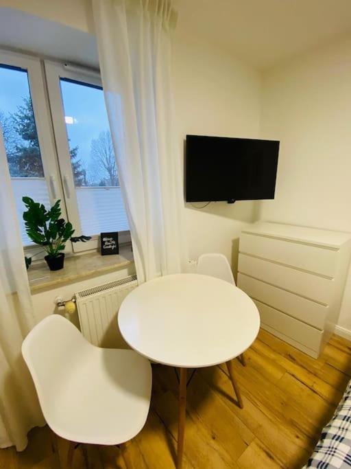 바르샤바 Bezagenta Mozart8 Studio Easy Access To City Wifi 아파트 외부 사진